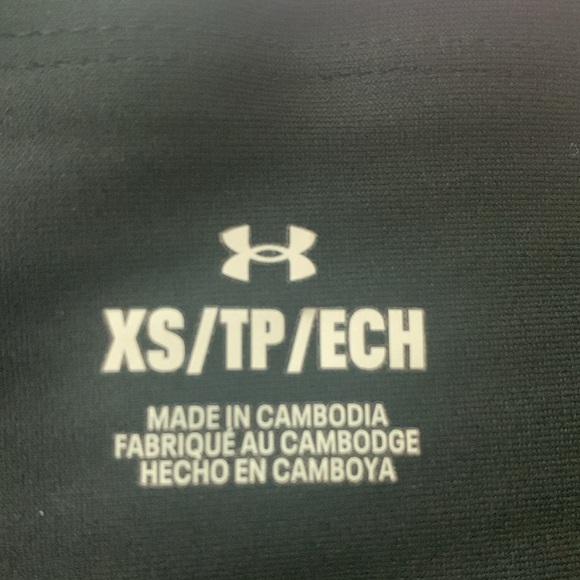 Under Armour Black and Gray Athletic Leggings - Picture 4 of 4